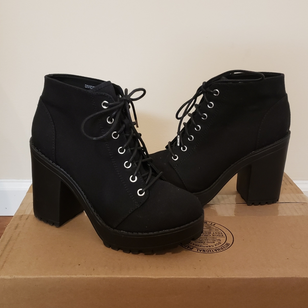 Black Boots